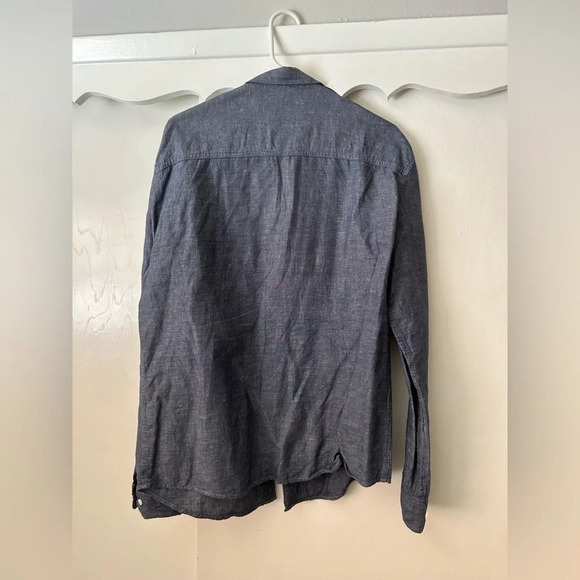Men’s H&M Divided brand denim chambray long sleeve button down shirt - Size L - Picture 2 of 3